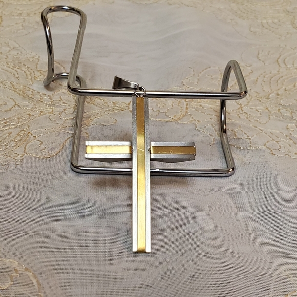 Stainless Steel Cross Pendant - Picture 5 of 9